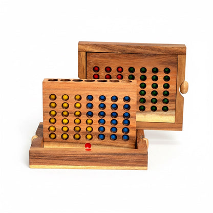 Vier in einer Reihe - 4 gewinnt Strategiespiel aus Holz für 2 Personen