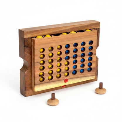 Vier in einer Reihe - 4 gewinnt Strategiespiel aus Holz für 2 Personen