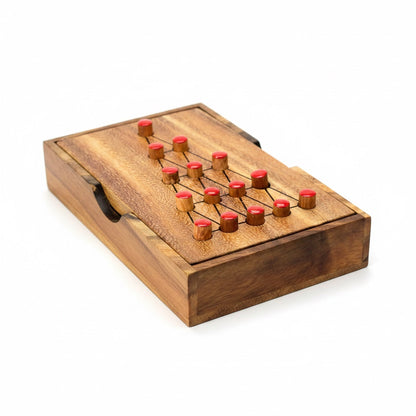 Last Fighter Box Large - Solitaire Strategiespiel aus Holz in Dreiecksform für 1 Person