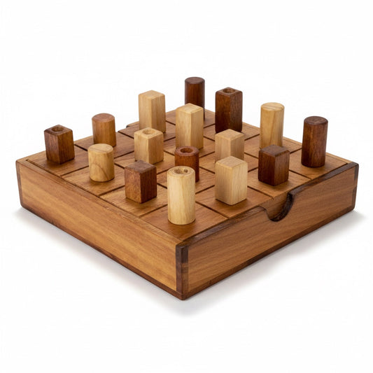 Quattro - Strategiespiel aus Holz für 2 Personen mit 16 Spielfiguren