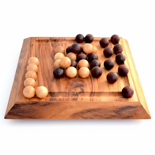 Woodtastic Pharao board game XL, made of Samanea wood, with light and dark wooden balls for a 2-player strategy game.