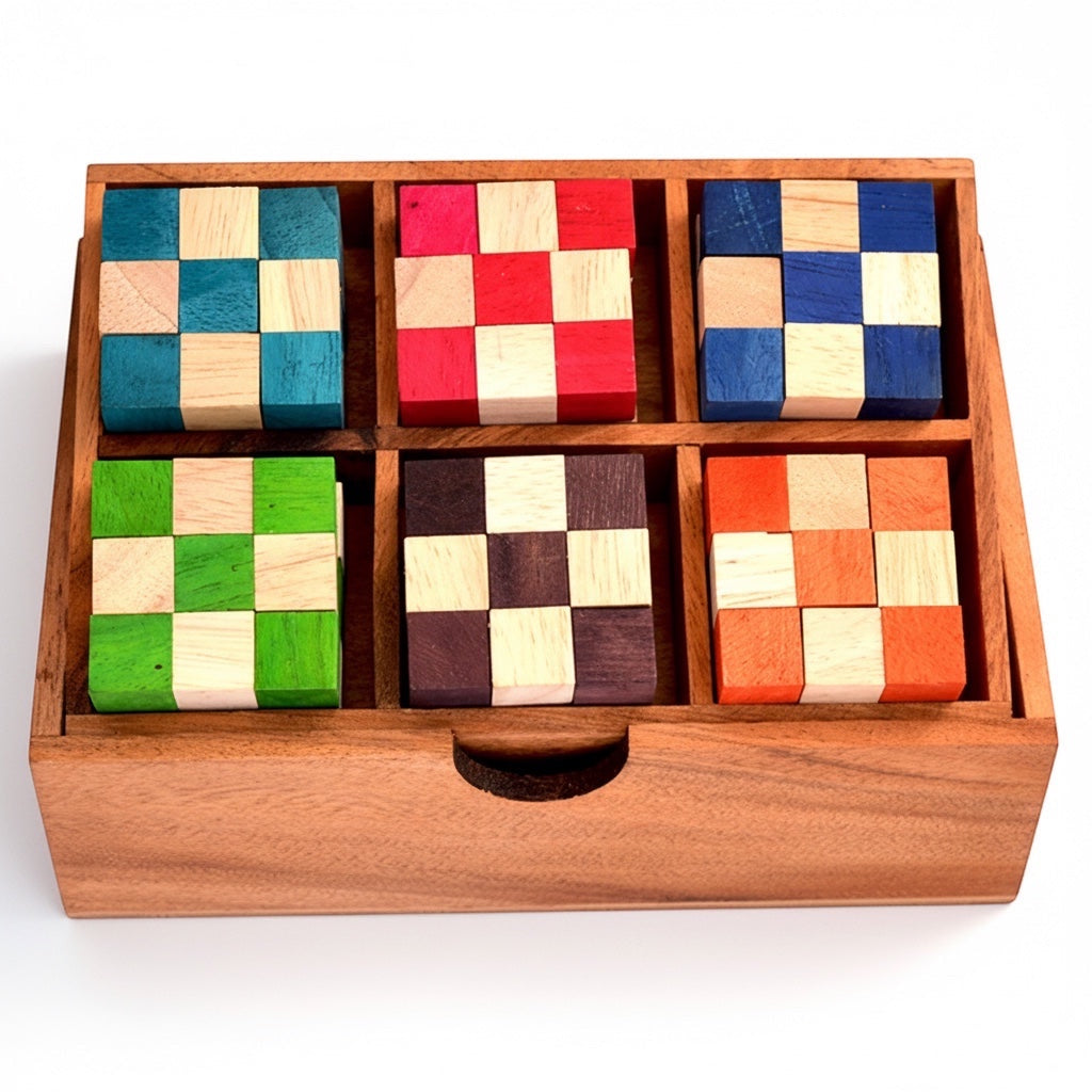 Woodtastic Snake Cube Level Box M, a set of 6 wooden puzzles in blue, red, dark blue, green, purple, and orange, each with a checkered pattern.