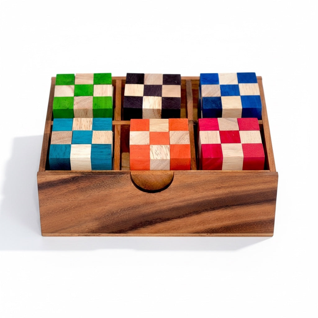 Woodtastic Snake Cube Level Box M puzzle set with 6 wooden cubes in green, black, blue, orange, pink, and red, presented in a wooden box.